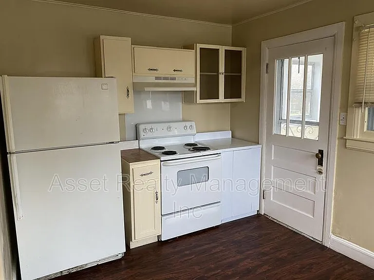 2317 Sun Valley Rd — Photo 10