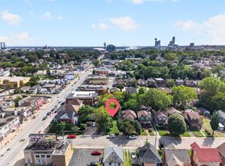 4840 Willmott St, Niagara Falls, ON L2E1Z4