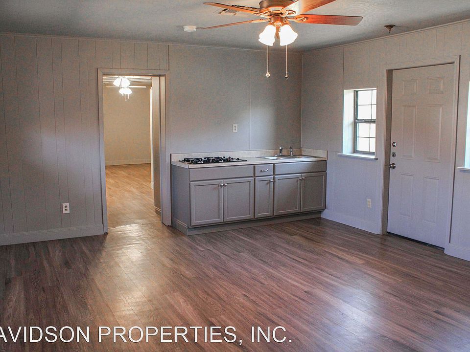 1st image of 2723 Woodbury Dr #C