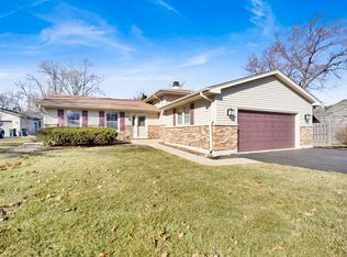 6106 Western Ave, Willowbrook, IL 60527