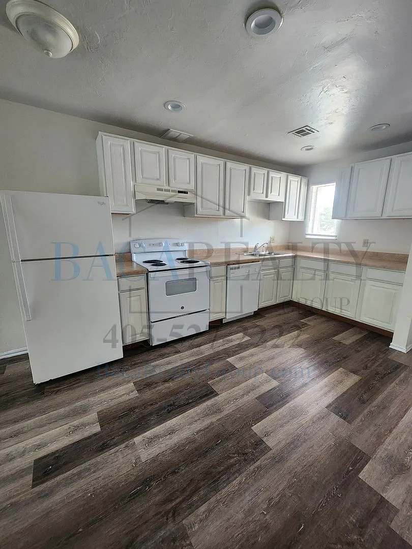 Spacious 2 bedroom 1 bath in Norman! — Photo 1
