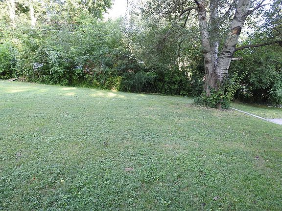 2nd image of 209 Whitfield Dr