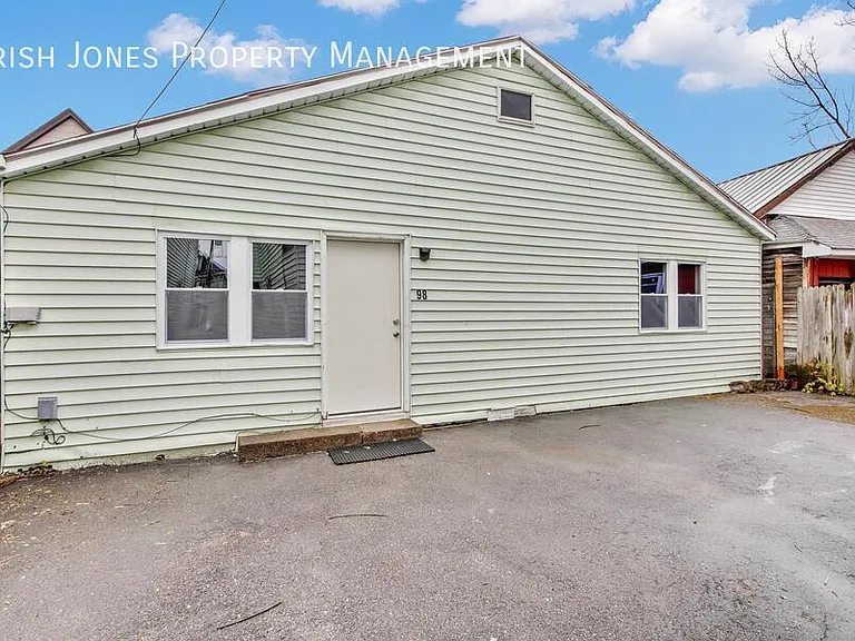 98 Edson St #3 — Photo 1