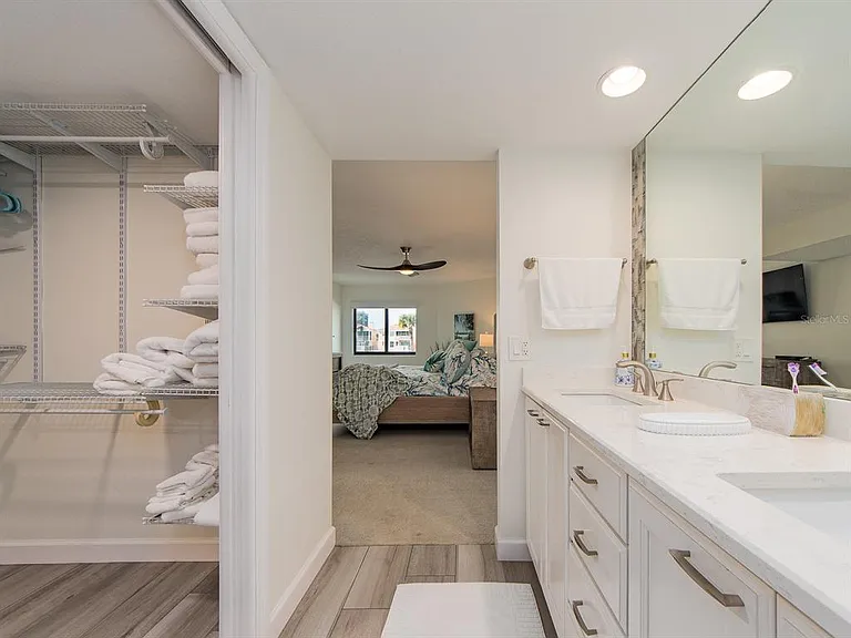 240 Sand Key Estates Dr #216 — Photo 22