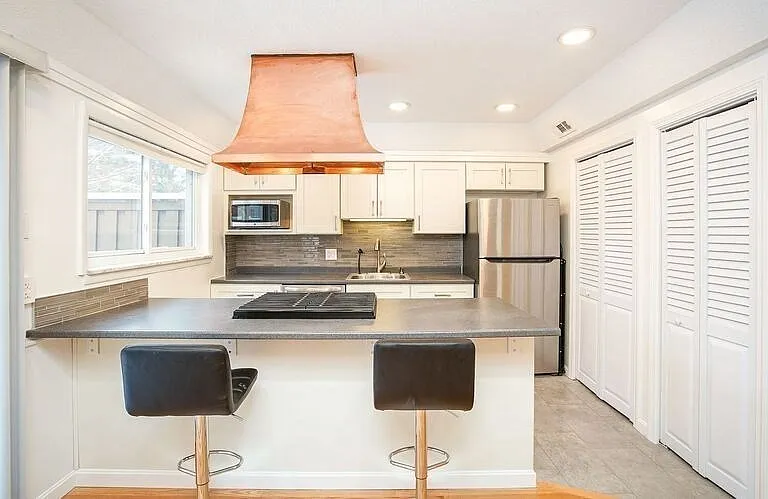 58 Williamsburg Dr #58 — Photo 7