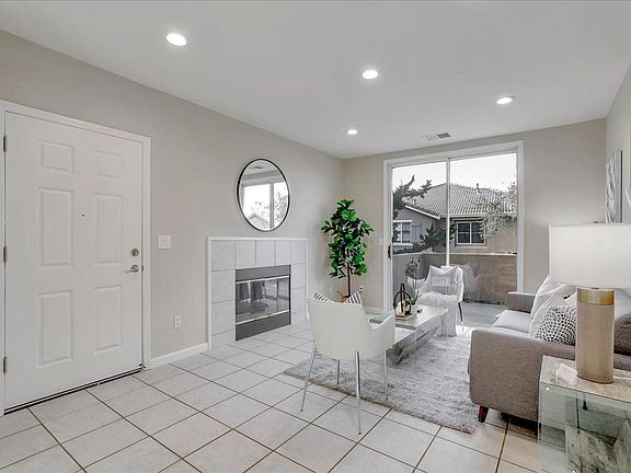 4th image of 3722 Jasmine Cir