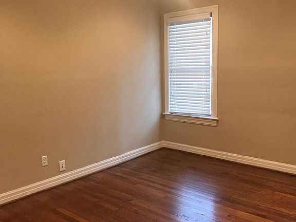 3rd image of 5602 Martel Ave