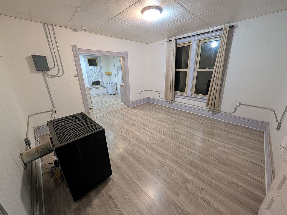 1st image of 1207 10th St #A