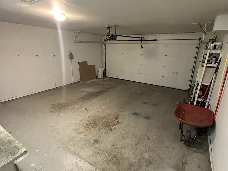 10131 Golden Sunshine Dr — Photo 16