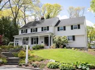 117 Forest St, Wellesley, MA 02481