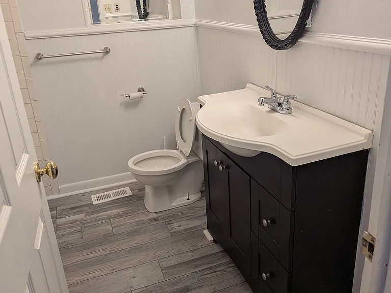 205 Lineberry Rd — Photo 5