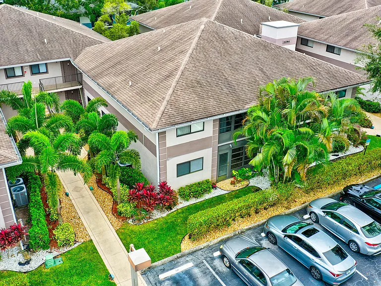 15364 Lakes Of Delray Blvd #45 — Photo 52
