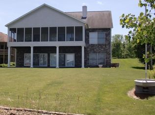 4085 Apple Valley Dr, Howard, OH 43028