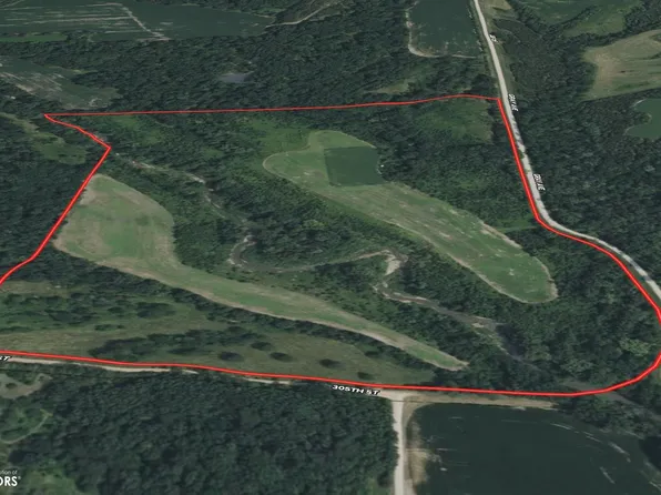 Gray Ave, Cantril, IA 52542