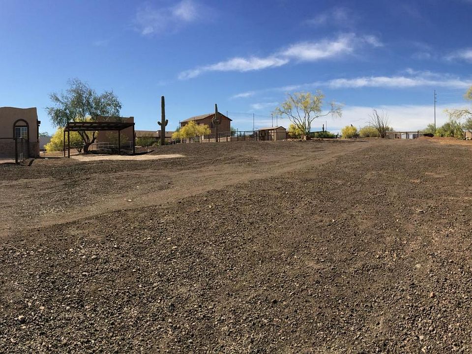 1st image of 1016 E Desert Hills Dr