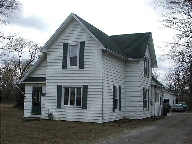 2nd image of 10635 Waterville St