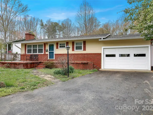 111 Outland Ave, Brevard, NC 28712