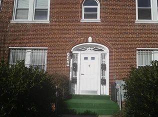 1246 Holbrook Ter NE, Washington, DC 20002