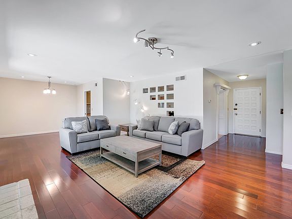 5th image of 6141 Del Robles Ct