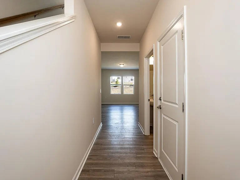 1517 Rhodes Pond St — Photo 8