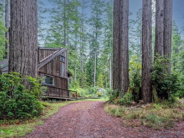40251 Comptche Ukiah Rd, Mendocino, CA 95460