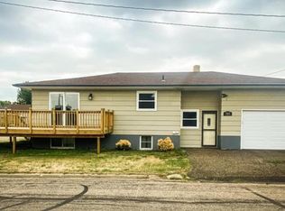 223 Avenue B E, Napoleon, ND 58561