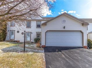 17 Sunset Ct, Cranberry Township, PA 16066