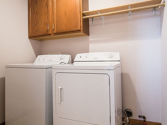2nd image of 22944 Daboll Cir