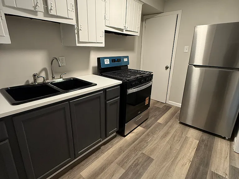 1786-1794 McNary Blvd #1 — Photo 5