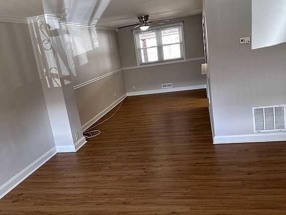 2nd image of 7848 Rockbourne Rd