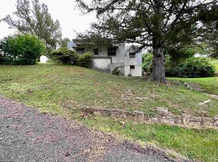 2213 Pleasant Valley Rd, Fairmont, WV 26554