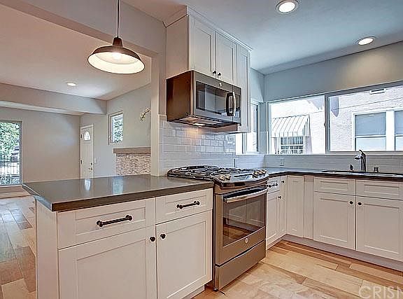 5th image of 3522 Lifur Ave