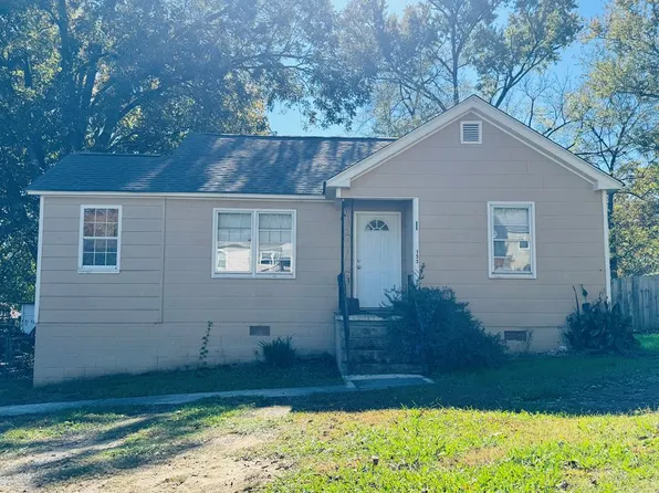 155 Warren St, Rossville, GA 30741