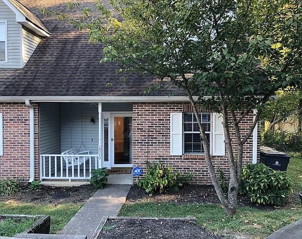 1st image of 2023 Silverbrook Dr