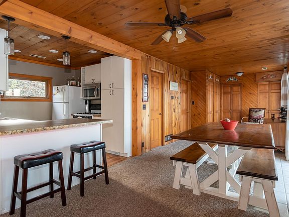 2nd image of 43848 Eagle Lake Dr