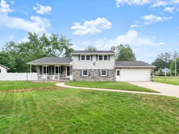 1830 Hendrick Rd, Muskegon, MI 49441