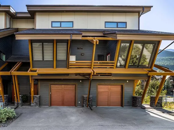 105 S Stewart Creek Rise #803, Canmore, AB T1W 0J5