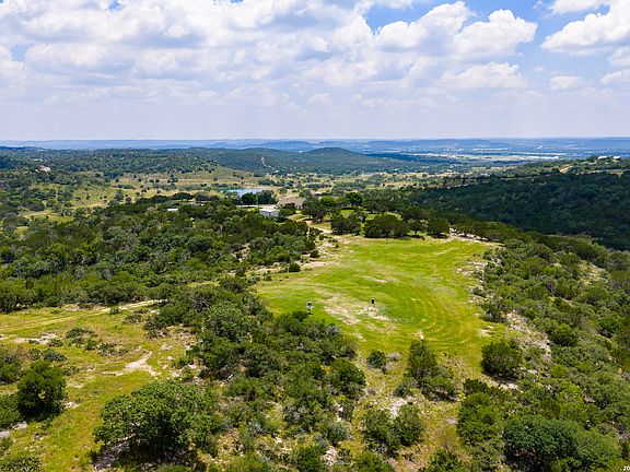 5th image of 370 RANCH HOUSE RD