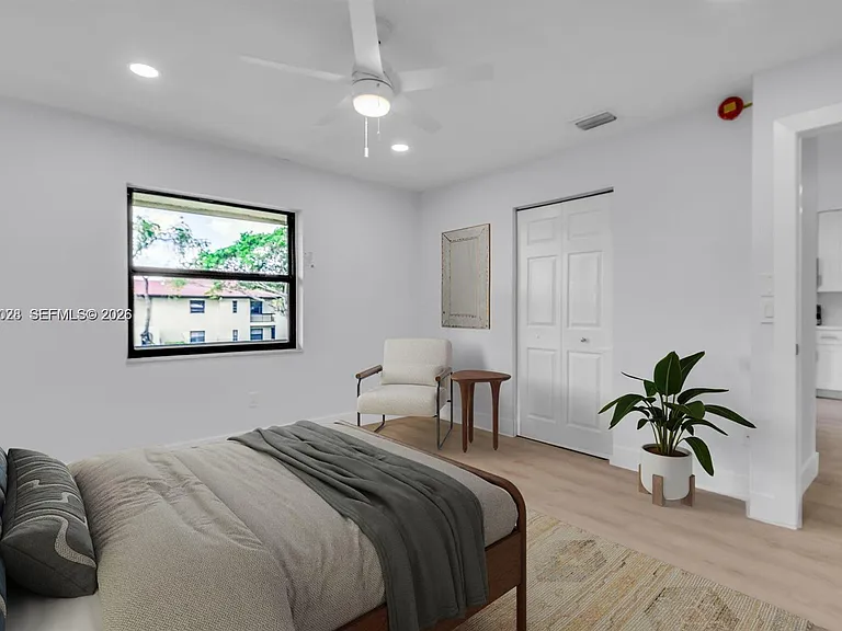 8535 Casa Del Lago #F — Photo 22