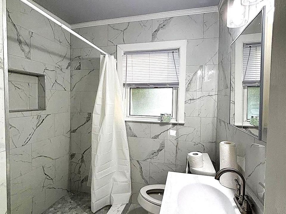 8021 Hupp Ave, photo 22