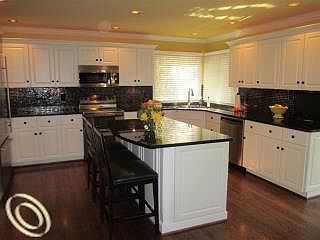 3rd image of 4227 Arcadia Dr