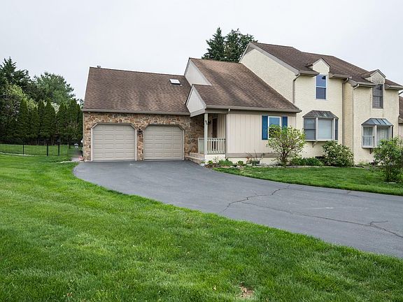 2nd image of 95 Chandler Ct