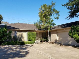 10310 Ella Lee Ln, Houston, TX 77042