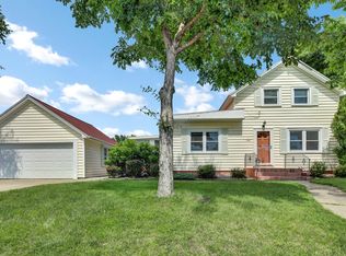 1102 N High St, Lake City, MN 55041