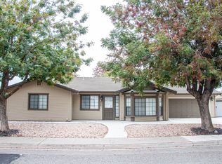 902 Mary Jane Ave, Patterson, CA 95363