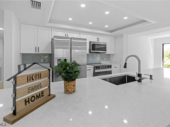 6216 Cougar Run #202, Fort Myers, FL 33908