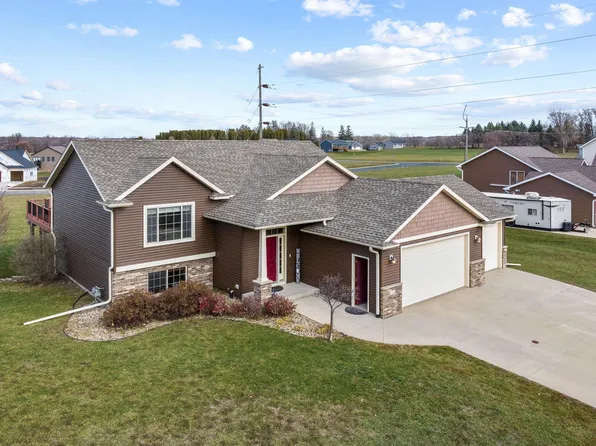 510 9th St NW, Dodge Center, MN 55927