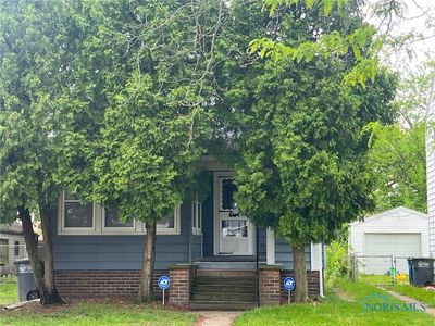 858 Ogden Ave, Toledo, OH, 43609