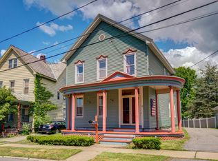 11 E State St, Johnstown, NY 12095