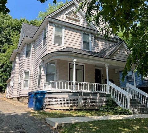 2nd image of 301 Douglas Ave APT 6
